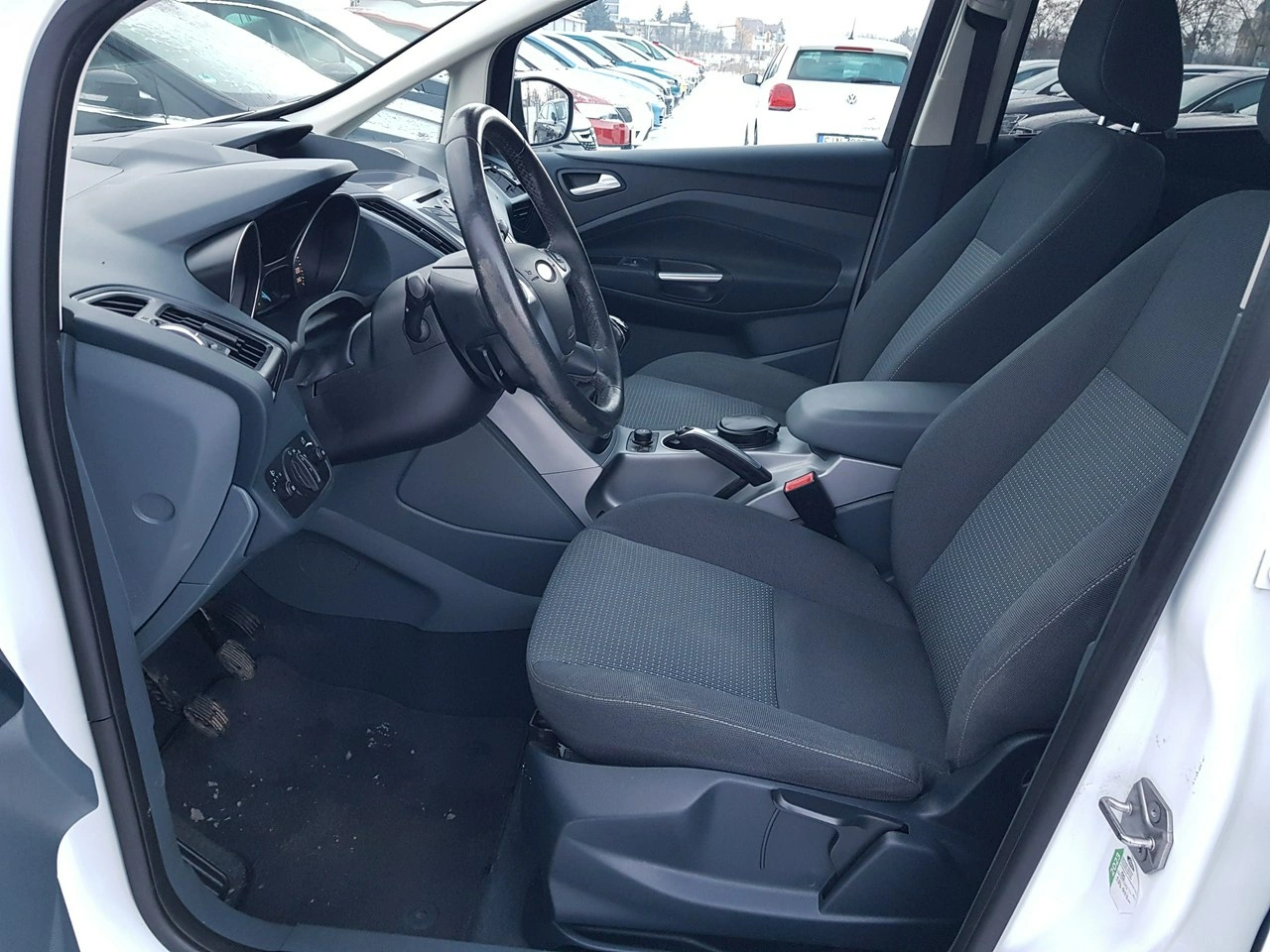 Ford C-MAX - Zdjęcie 9