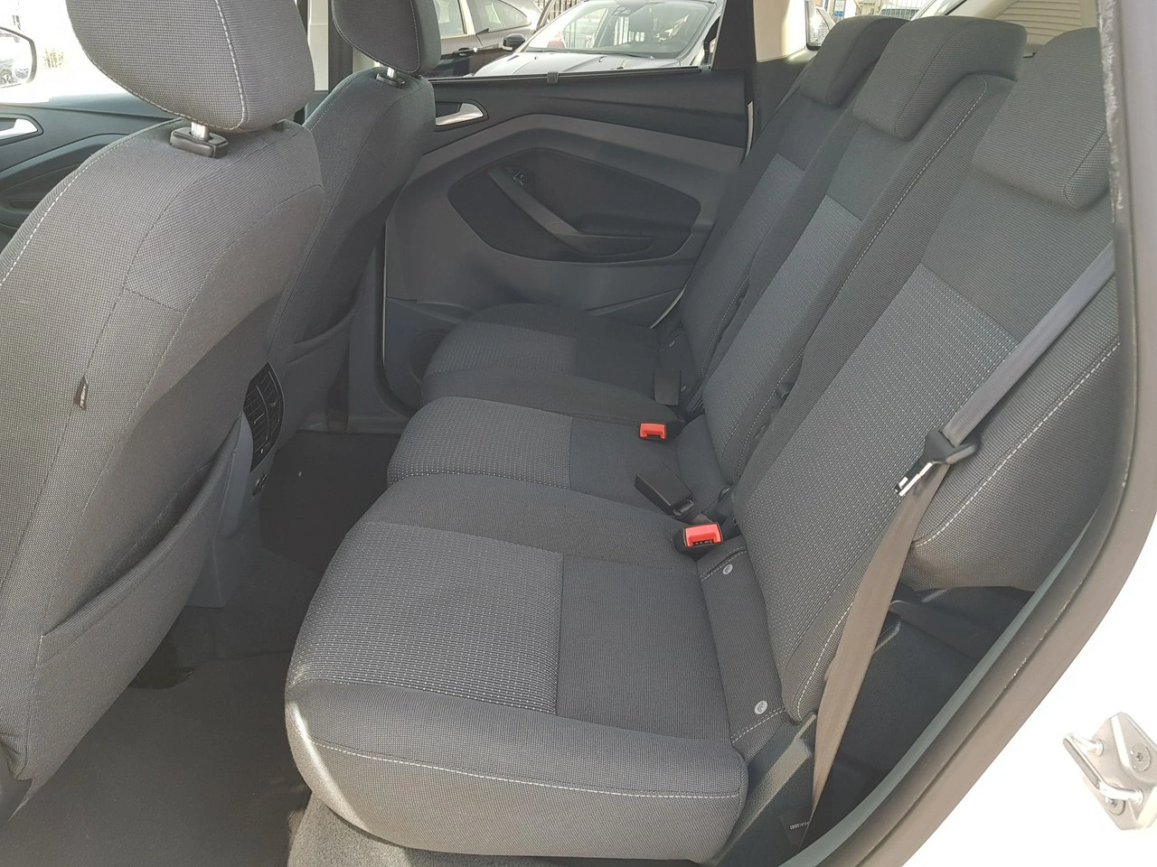 Ford C-MAX - Zdjęcie 10