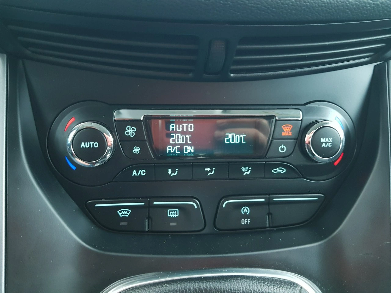 Ford C-MAX - Zdjęcie 18