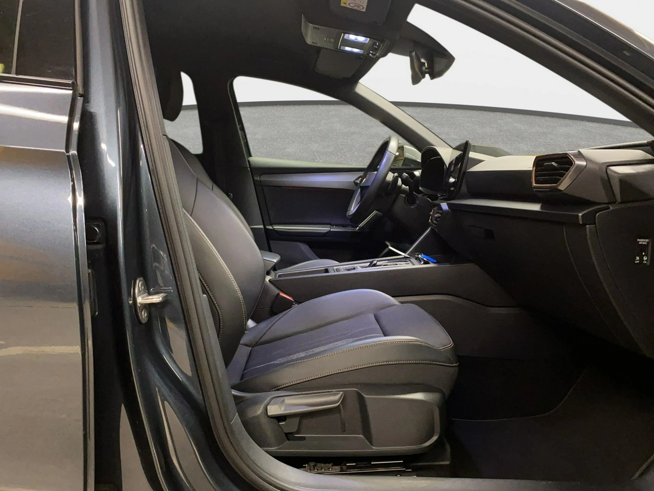 Cupra Leon Sportstourer - Zdjęcie 11