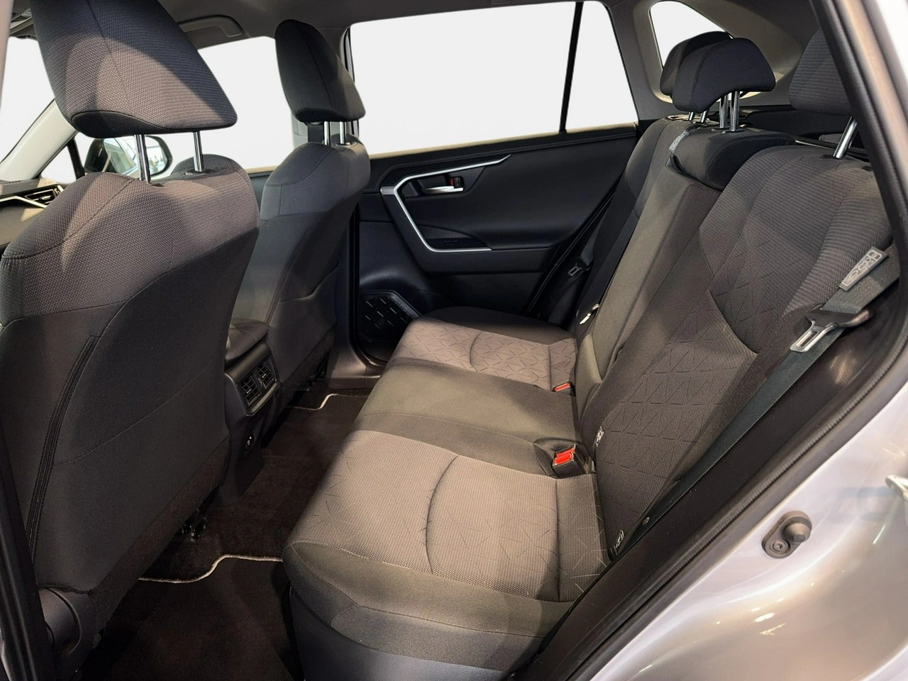 Toyota RAV-4 - Zdjęcie 12