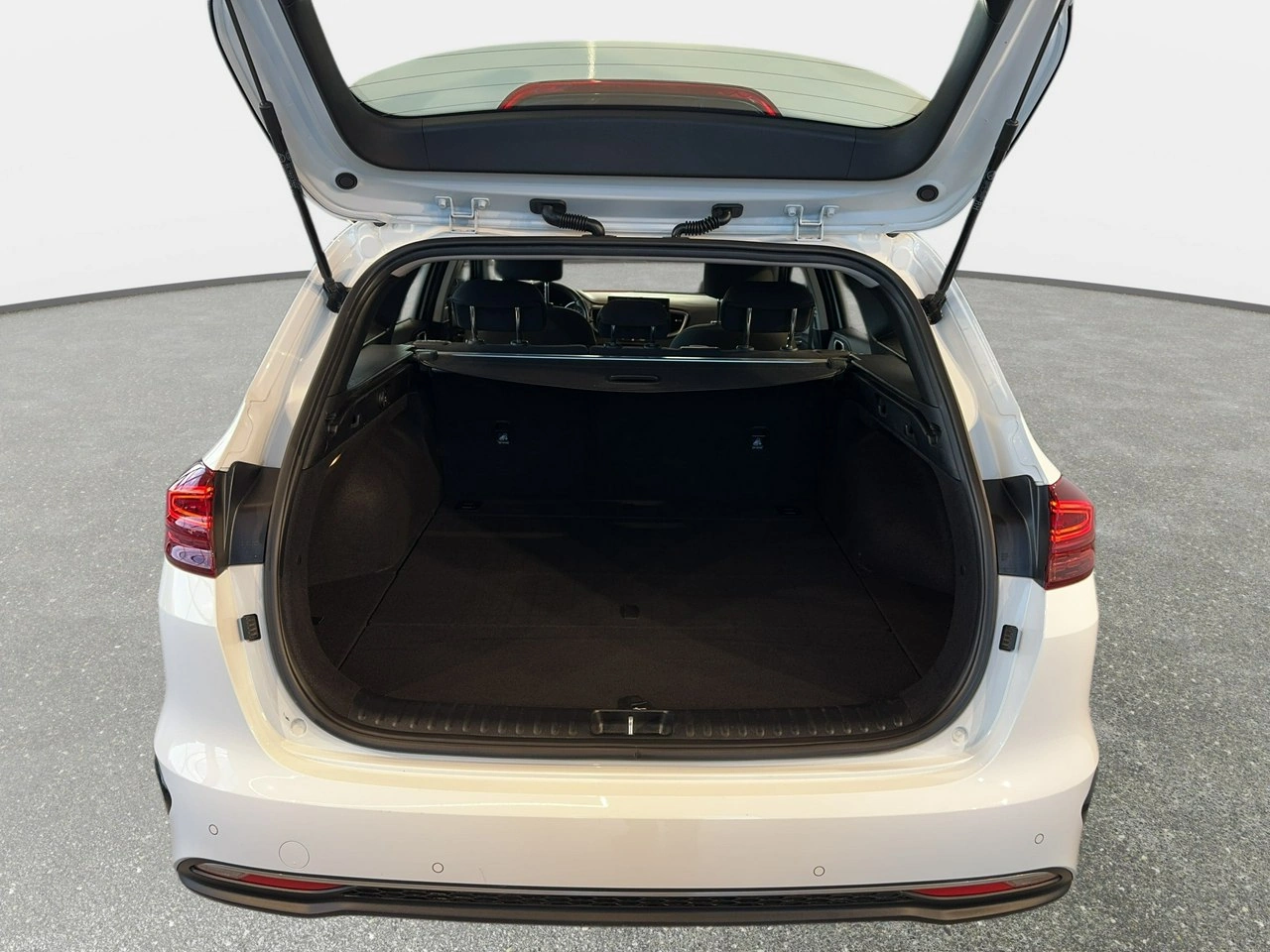 Kia Ceed - Zdjęcie 11