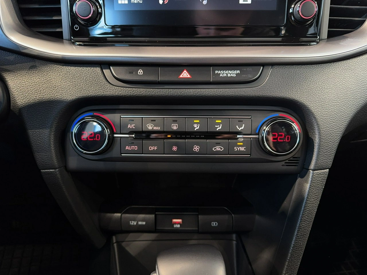 Kia Ceed - Zdjęcie 20