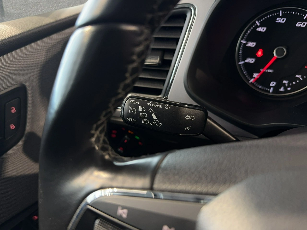 Seat Leon - Zdjęcie 16