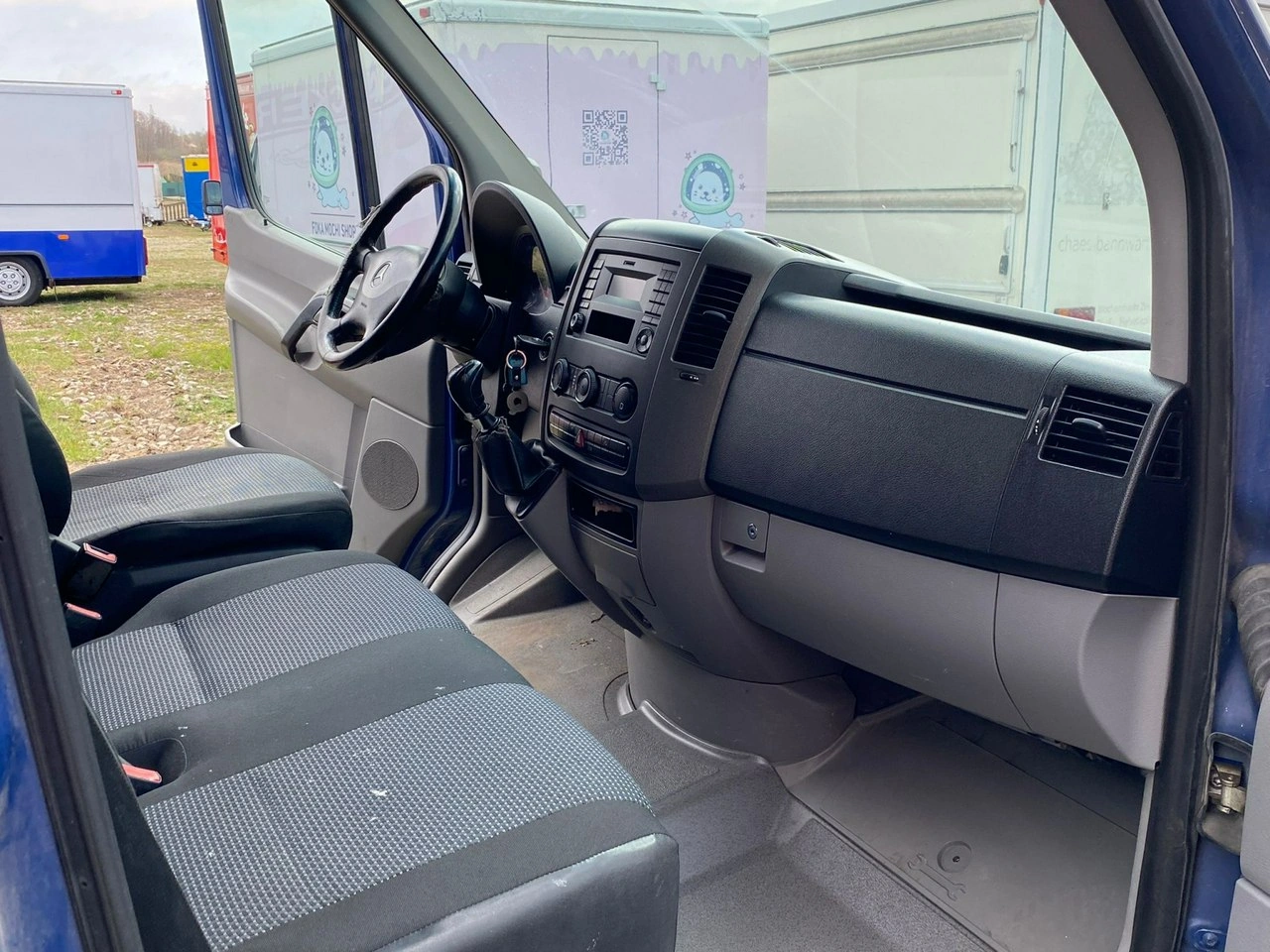 Mercedes Sprinter - Zdjęcie 16