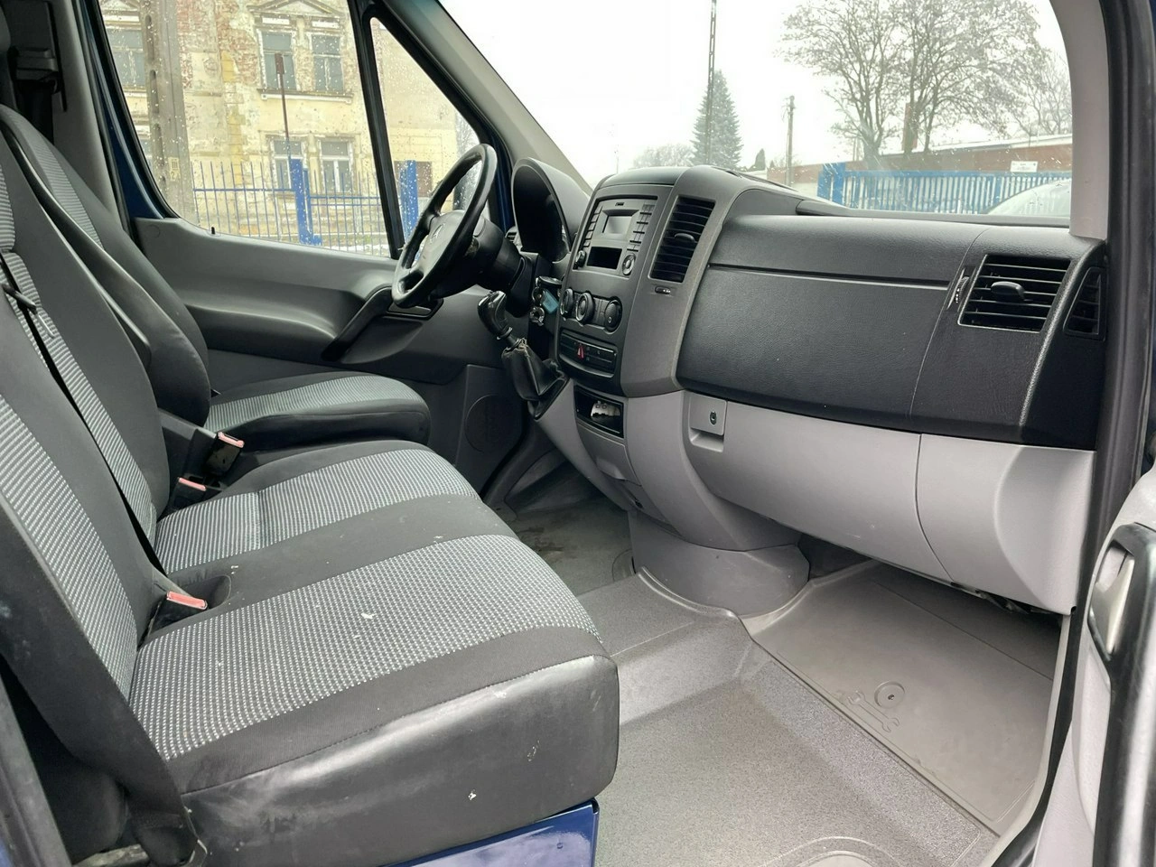 Mercedes Sprinter - Zdjęcie 12