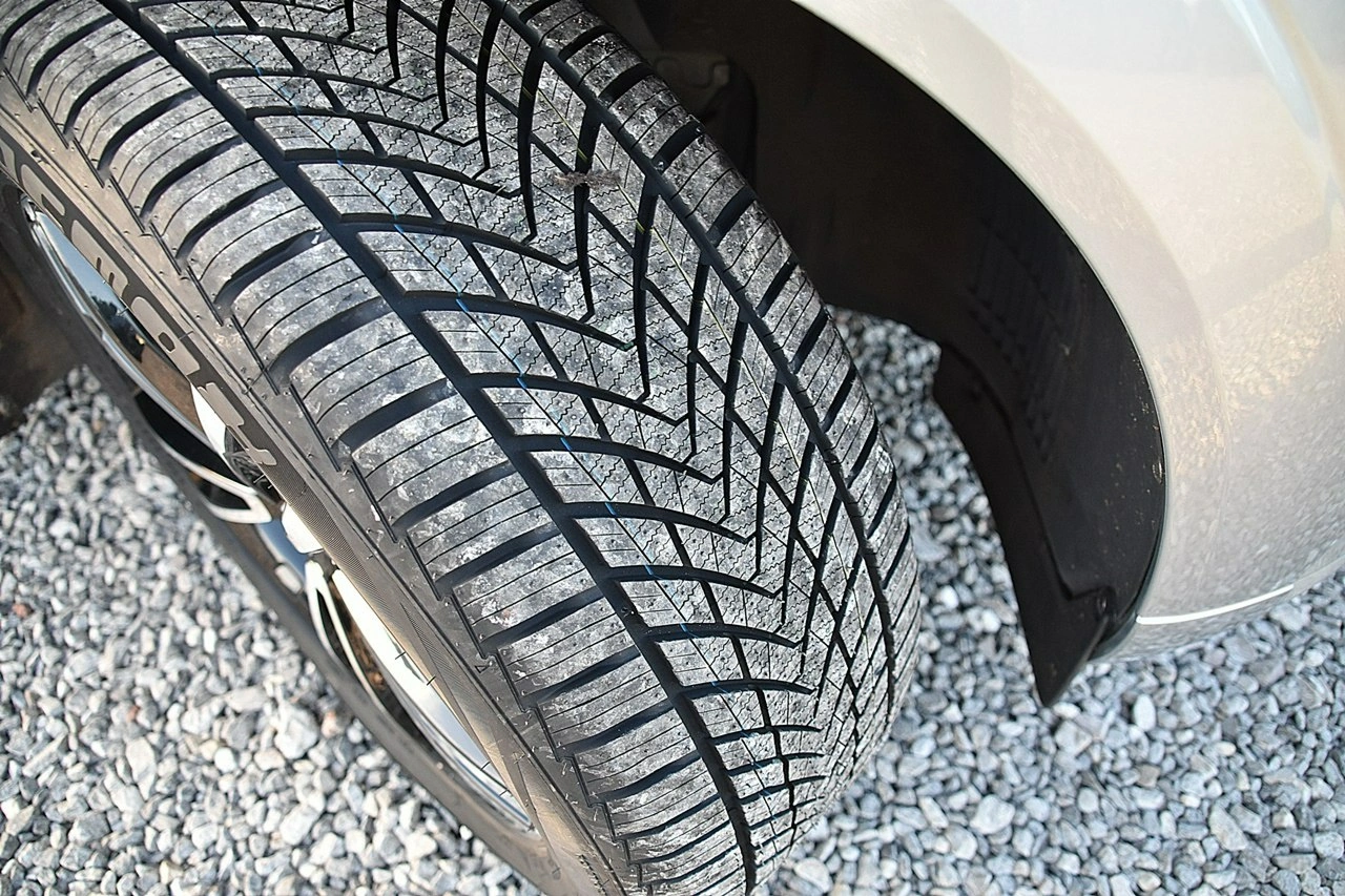 Volvo XC 60 - Zdjęcie 30