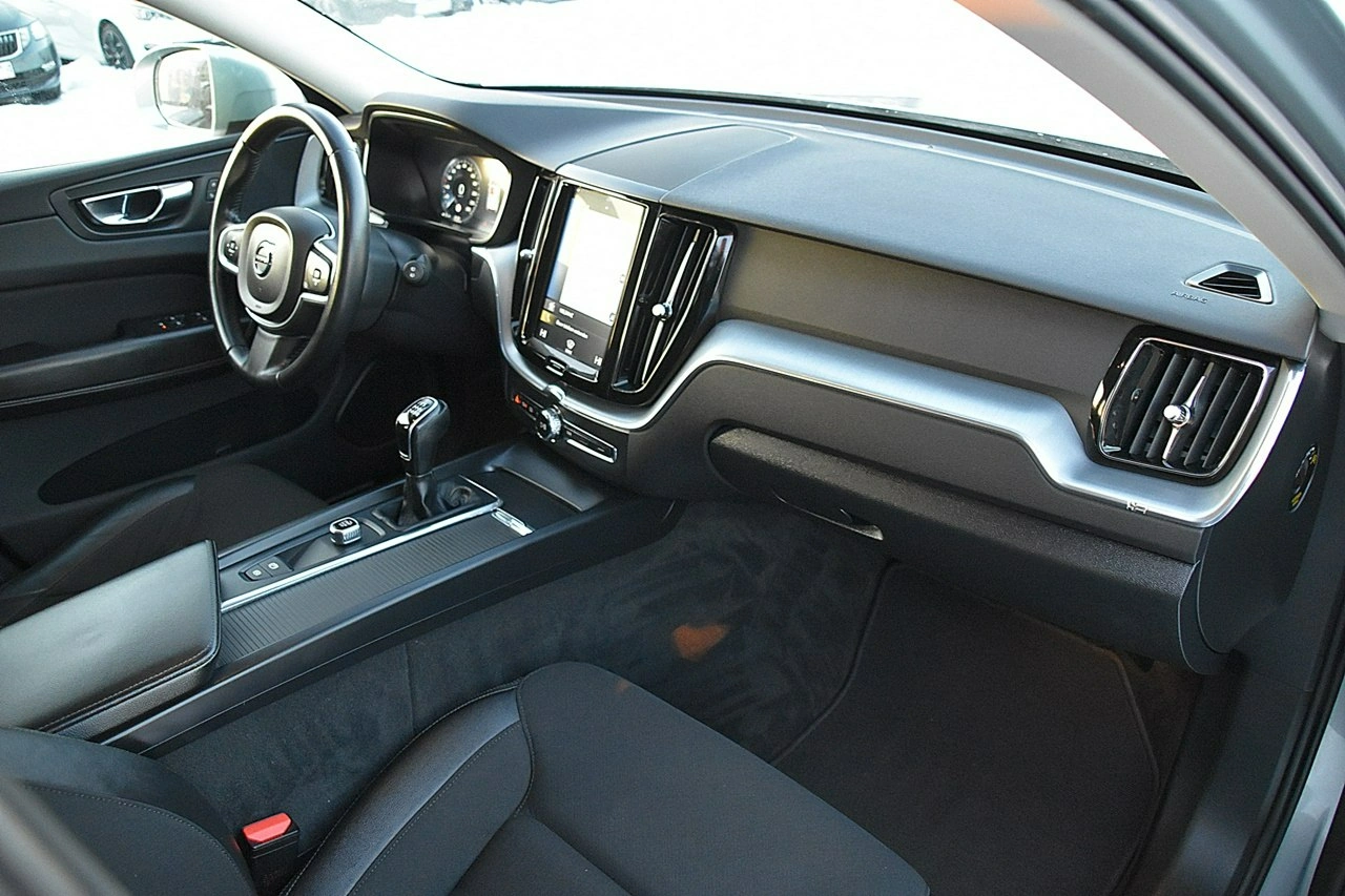 Volvo XC 60 - Zdjęcie 8