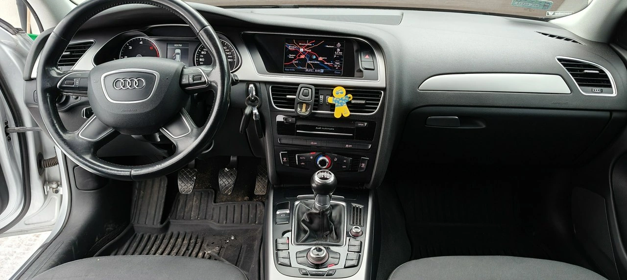 Audi A4 - Zdjęcie 7