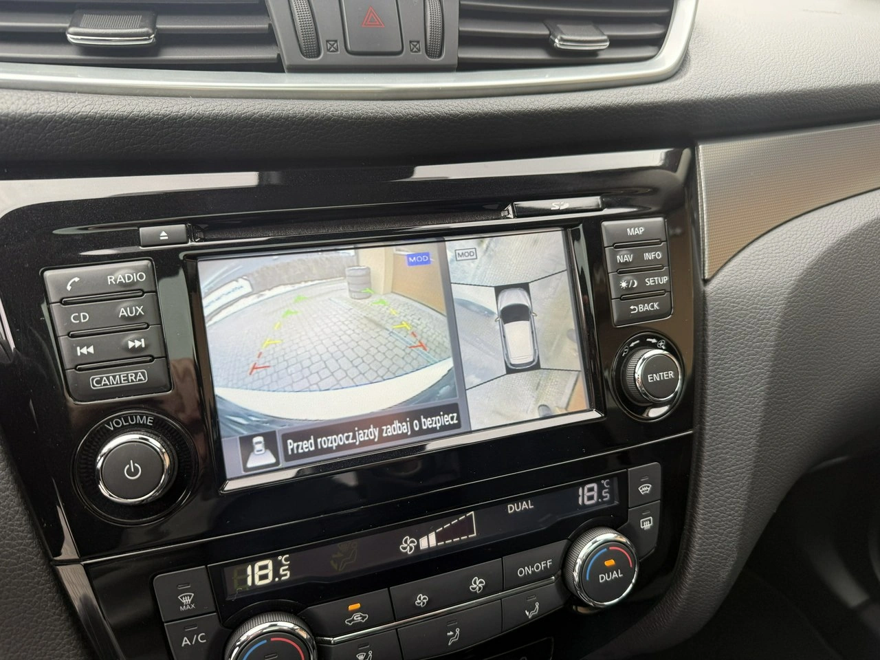 Nissan Qashqai - Zdjęcie 16