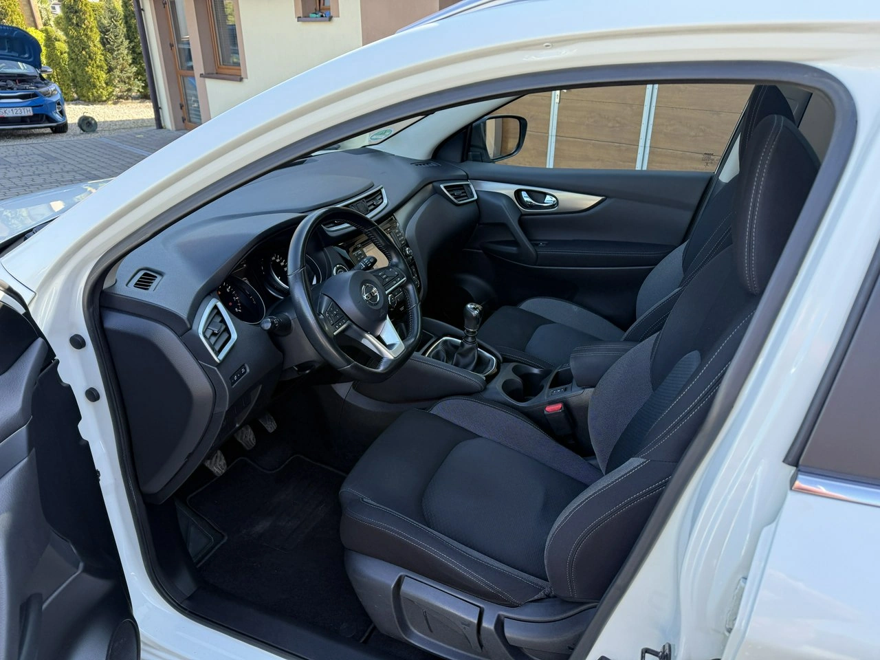 Nissan Qashqai - Zdjęcie 20
