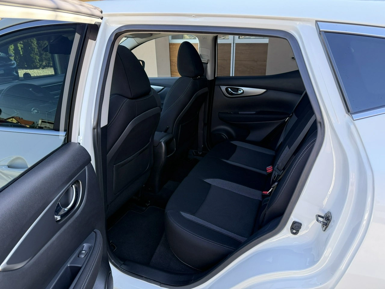 Nissan Qashqai - Zdjęcie 23