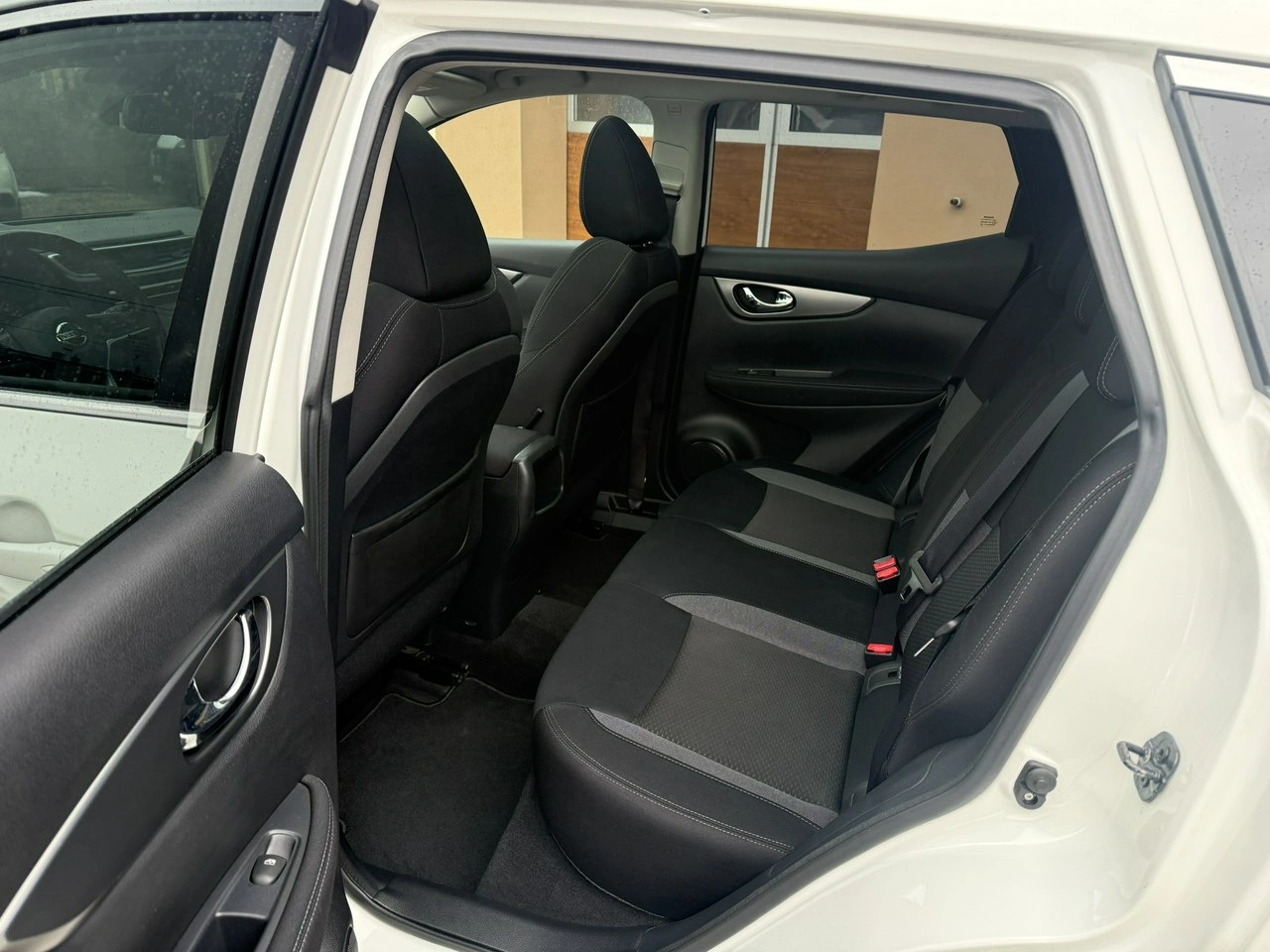 Nissan Qashqai - Zdjęcie 23