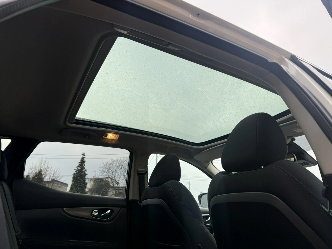 Nissan Qashqai - Zdjęcie 25