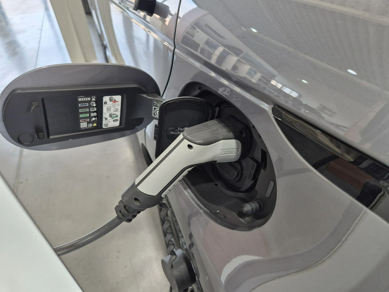 Land Rover Range Rover Evoque - Zdjęcie 29