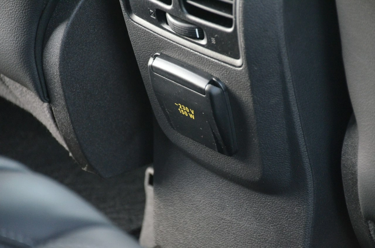 Ford Kuga - Zdjęcie 18