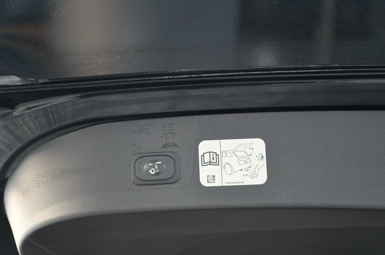 Ford Kuga - Zdjęcie 24