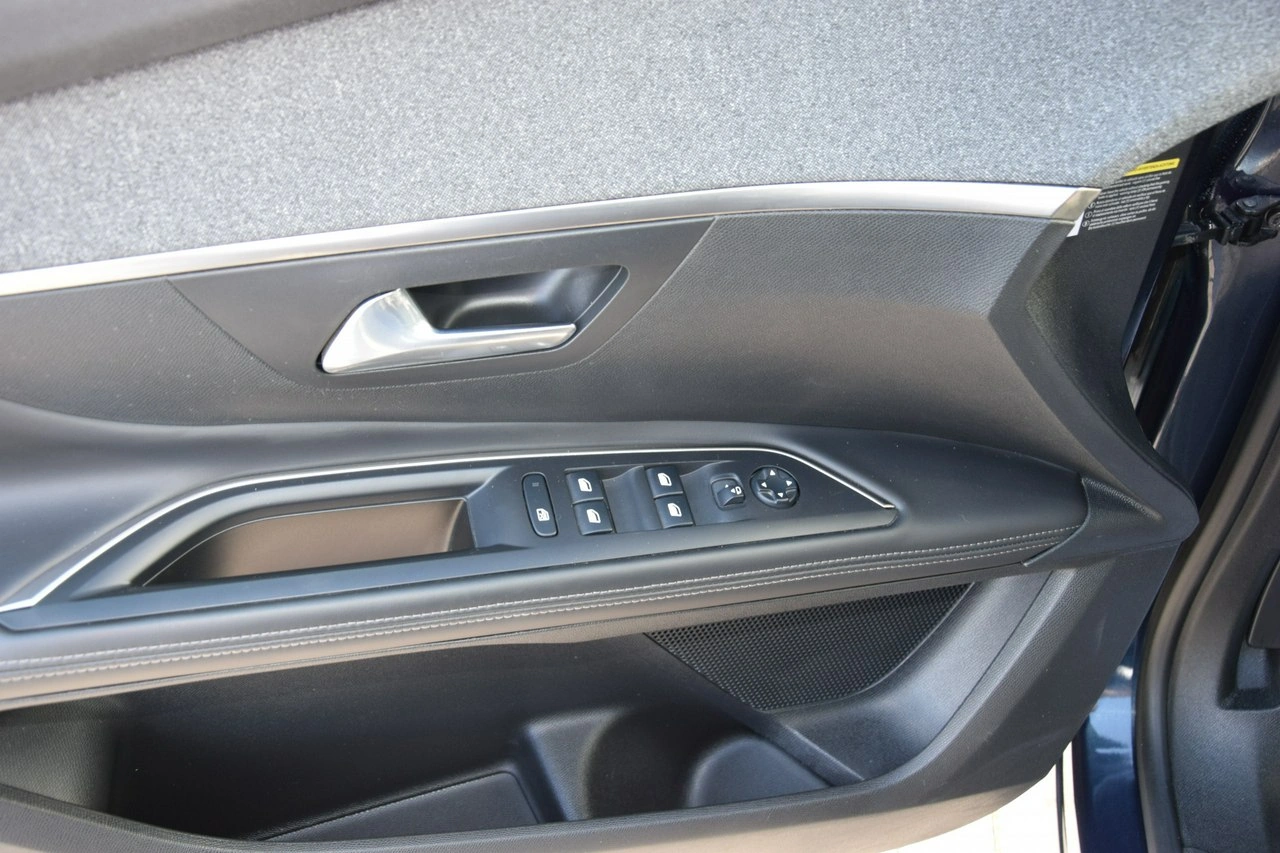 Peugeot 5008 - Zdjęcie 33