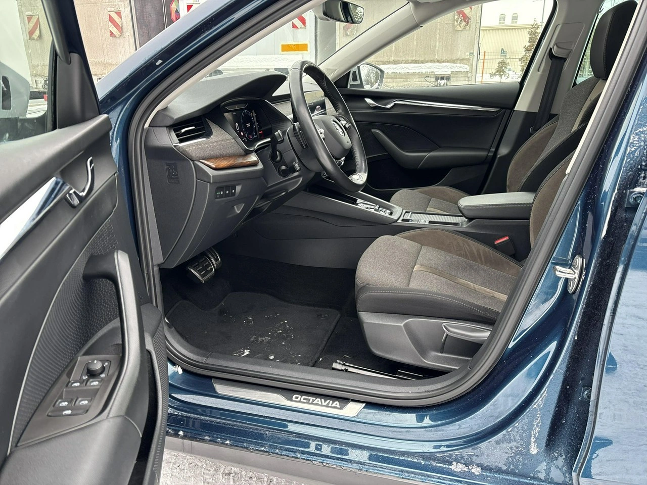 Skoda Octavia - Zdjęcie 10