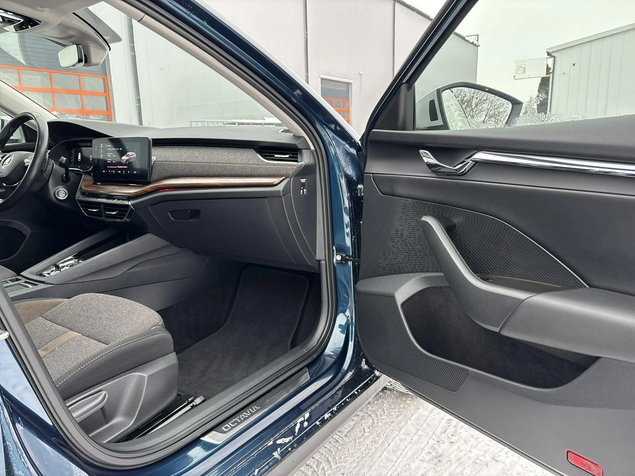 Skoda Octavia - Zdjęcie 17