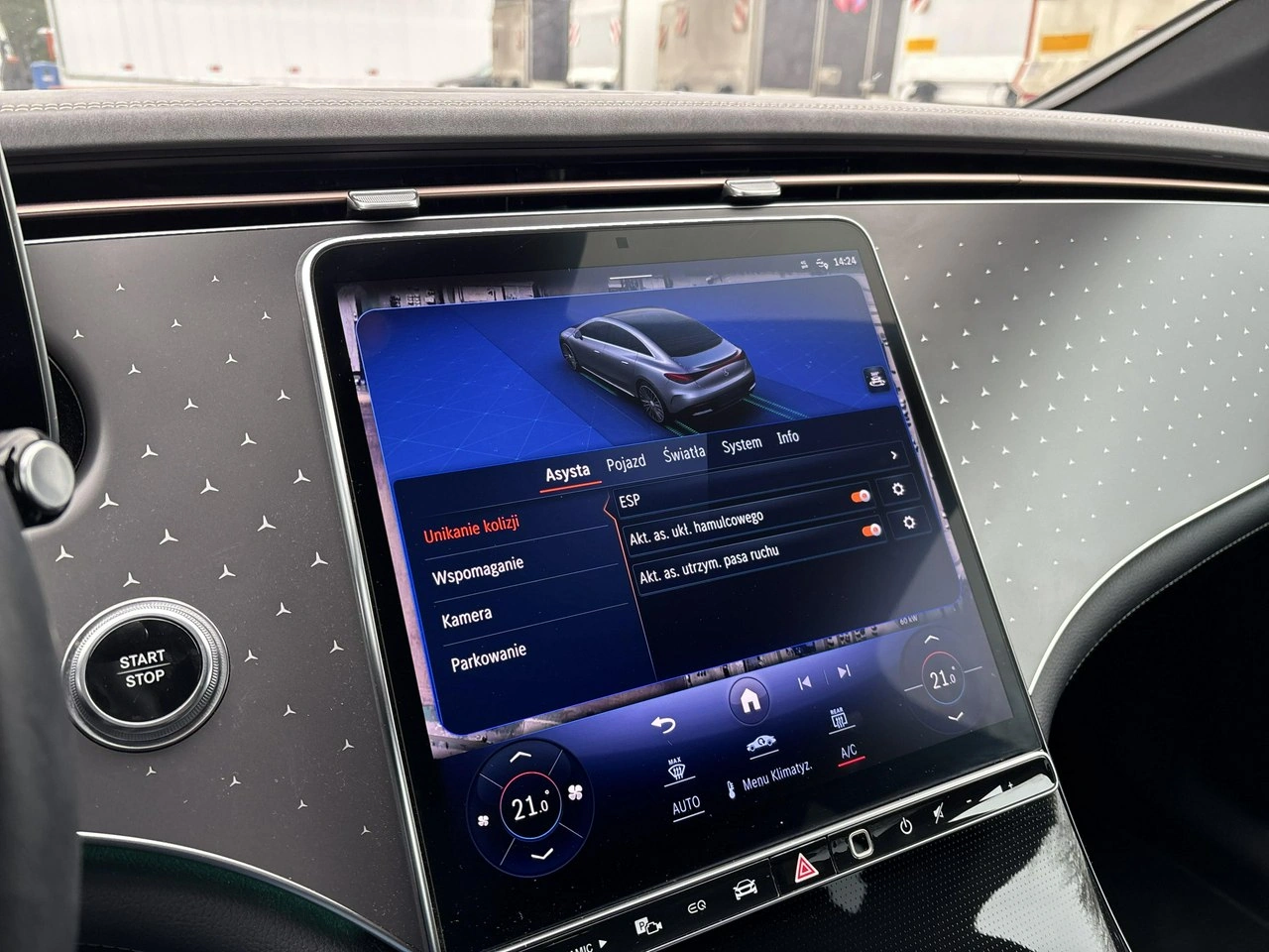 Mercedes EQE - Zdjęcie 21