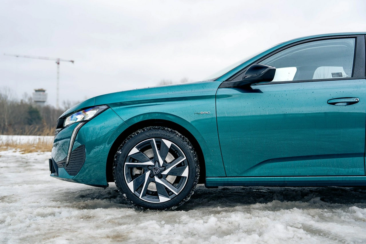 Peugeot 308 - Zdjęcie 10