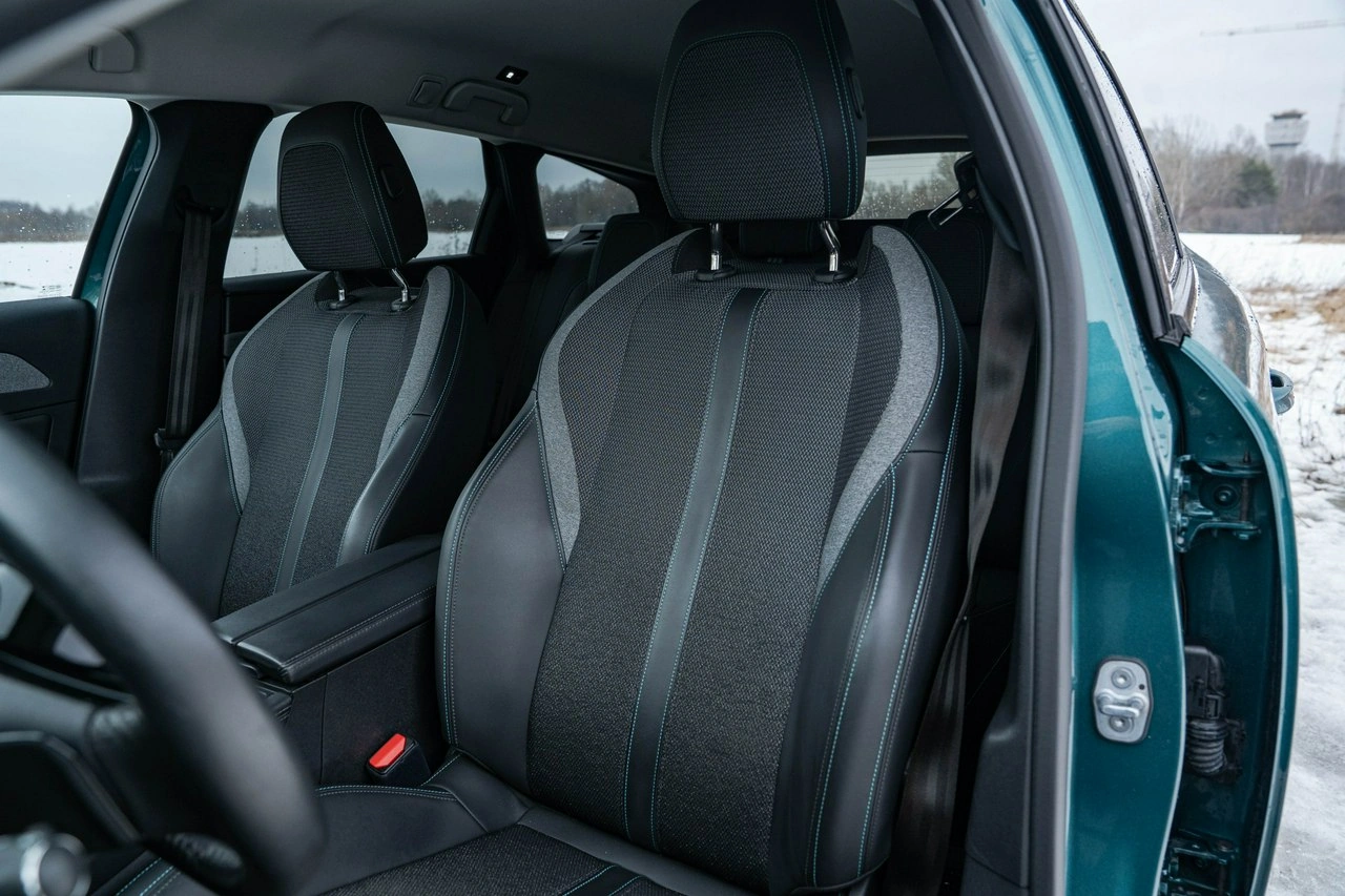 Peugeot 308 - Zdjęcie 24