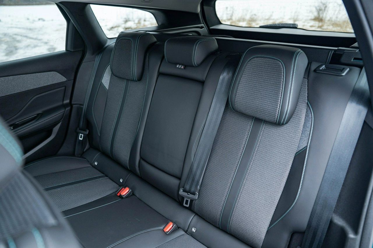 Peugeot 308 - Zdjęcie 26