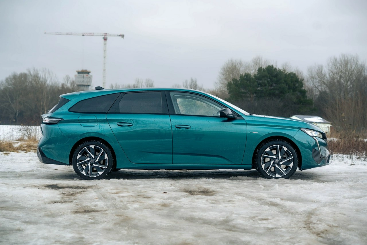 Peugeot 308 - Zdjęcie 8