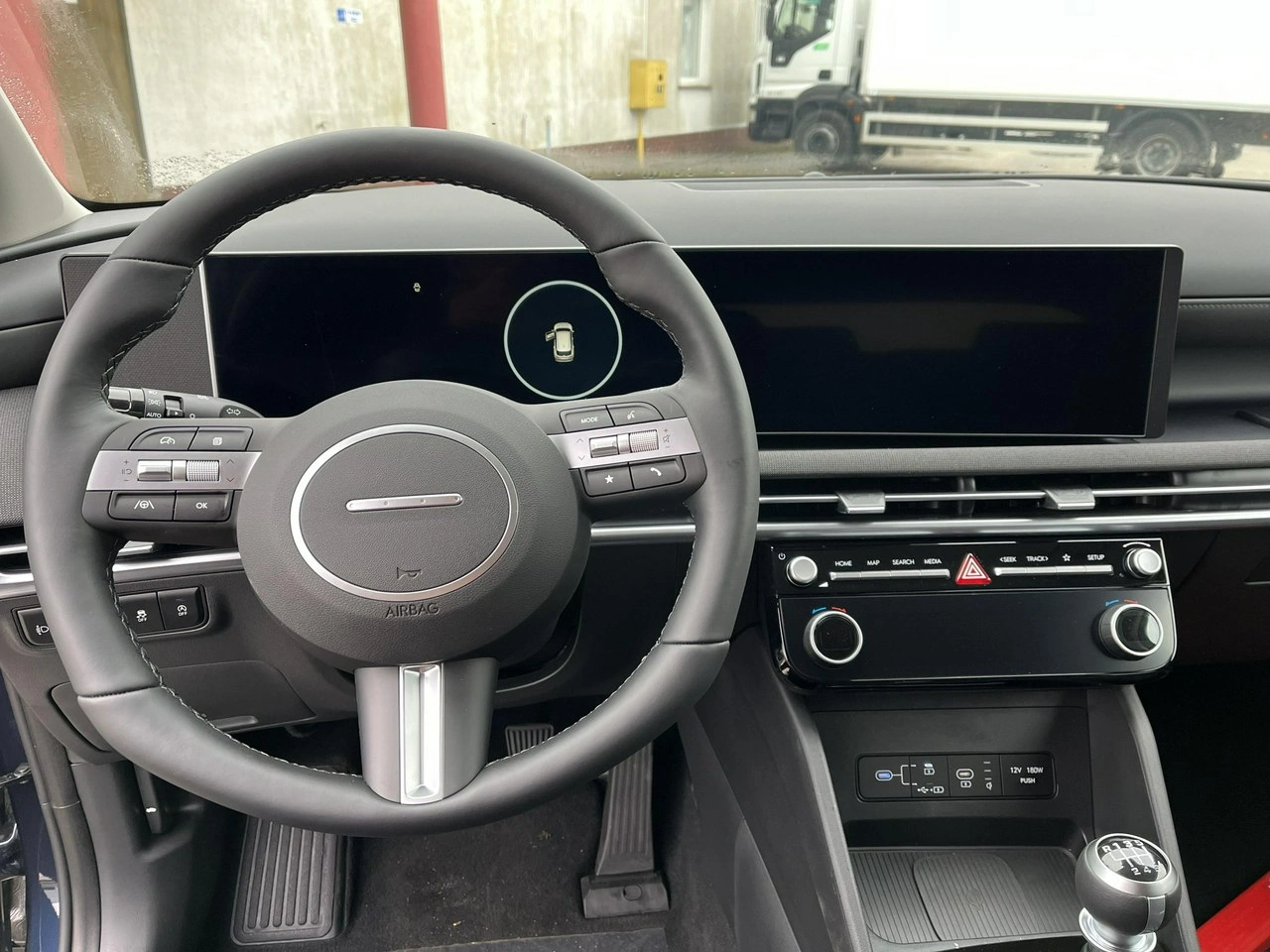 Hyundai Tucson - Zdjęcie 12