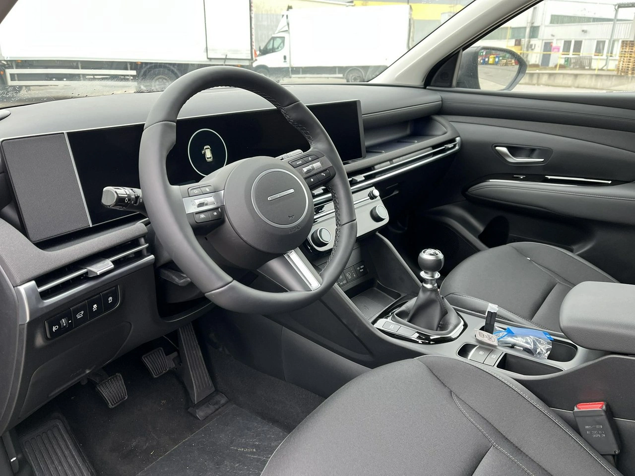 Hyundai Tucson - Zdjęcie 8