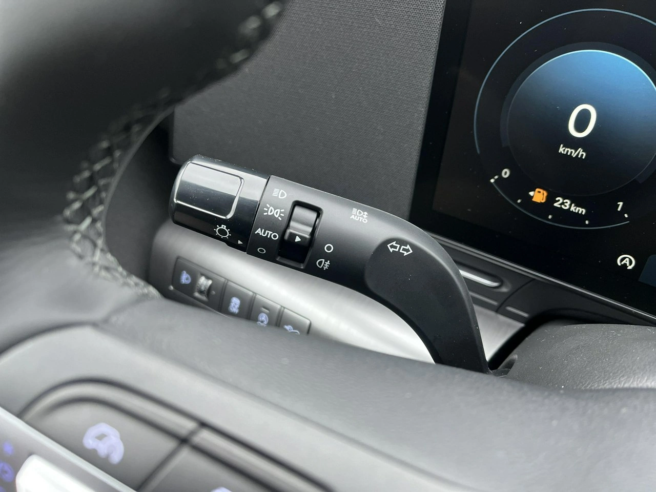 Hyundai Kona - Zdjęcie 22