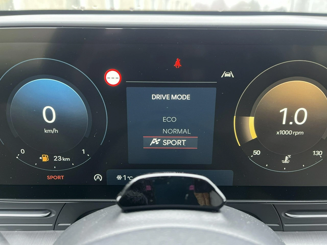 Hyundai Kona - Zdjęcie 29