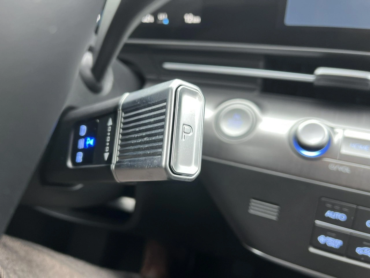 Hyundai Kona - Zdjęcie 15