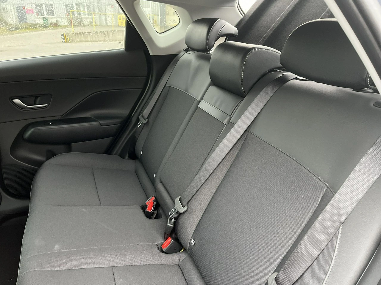 Hyundai Kona - Zdjęcie 16