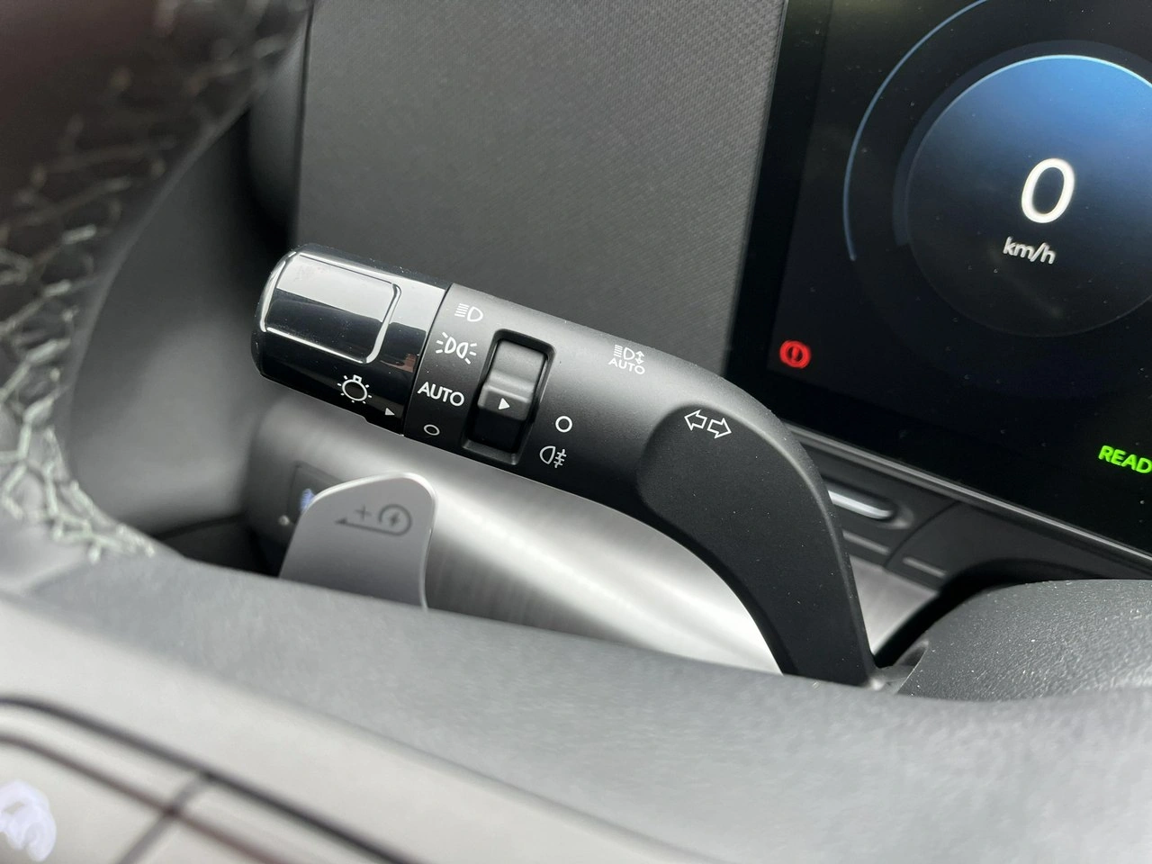 Hyundai Kona - Zdjęcie 23