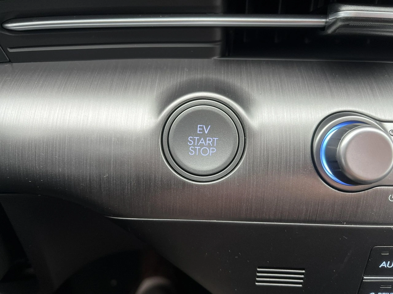 Hyundai Kona - Zdjęcie 32