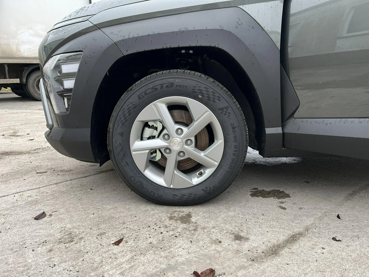 Hyundai Kona - Zdjęcie 17