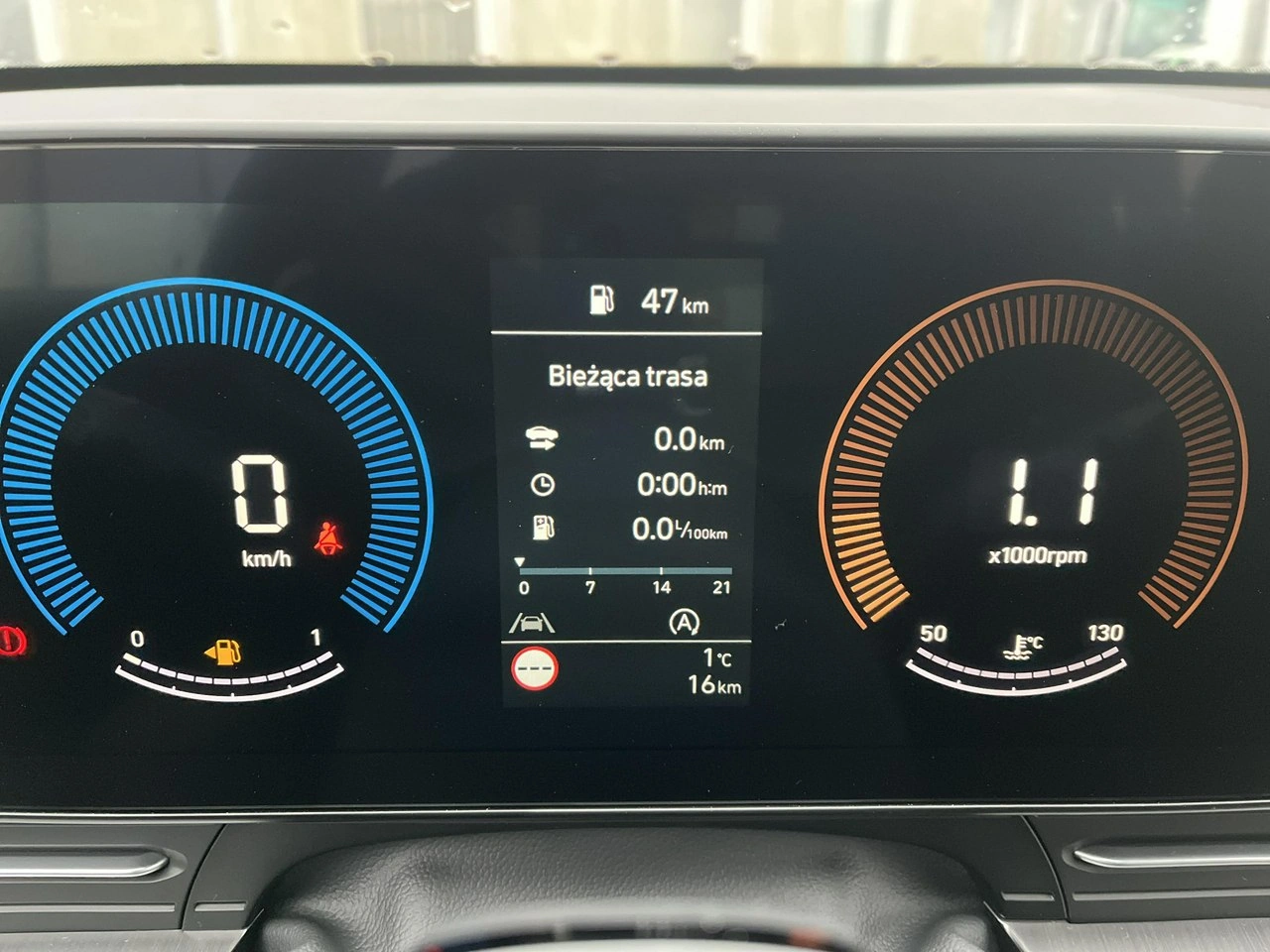 Hyundai Kona - Zdjęcie 13