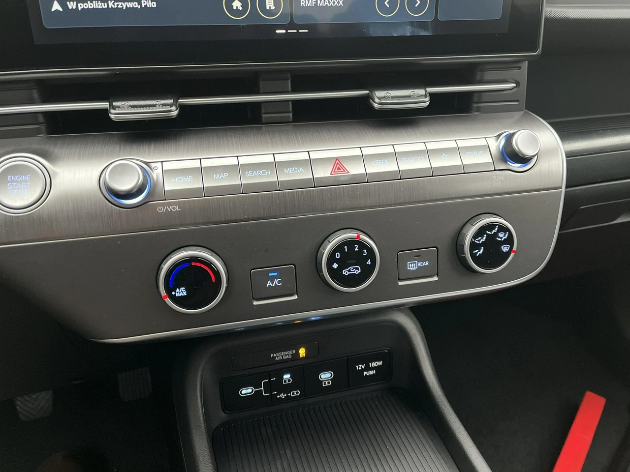 Hyundai Kona - Zdjęcie 25