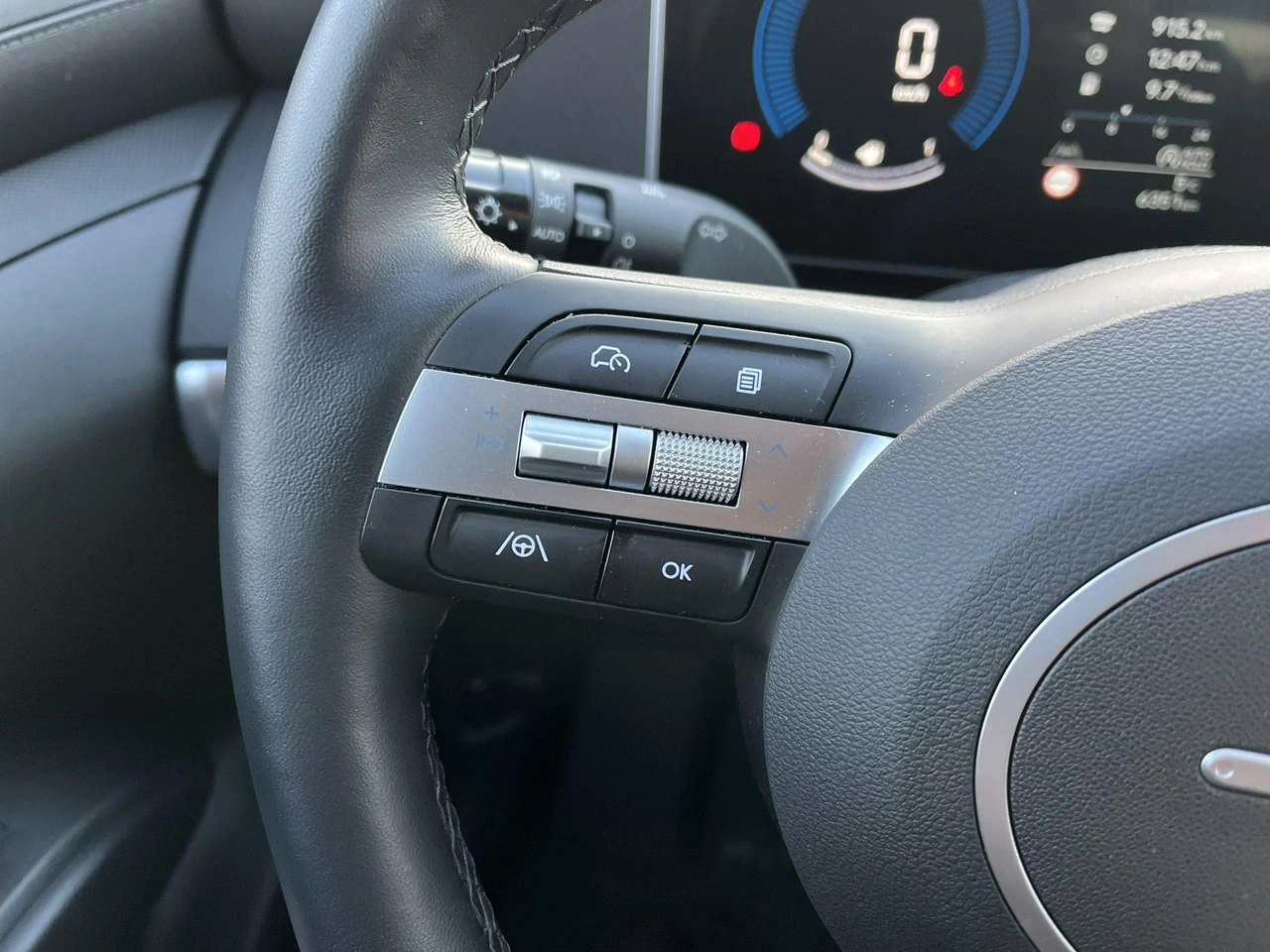 Hyundai Tucson - Zdjęcie 20