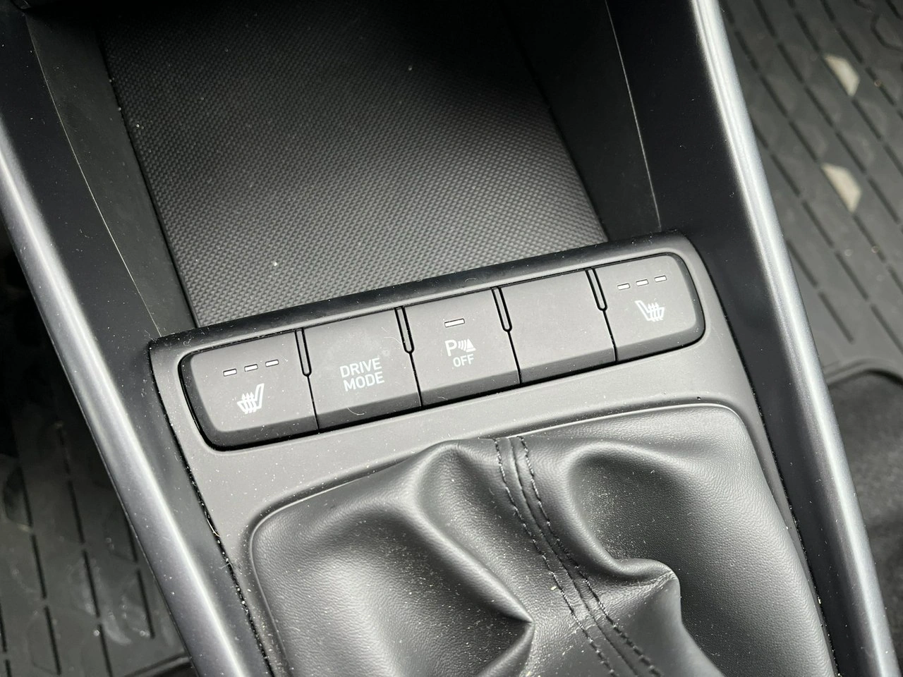 Hyundai Bayon - Zdjęcie 26