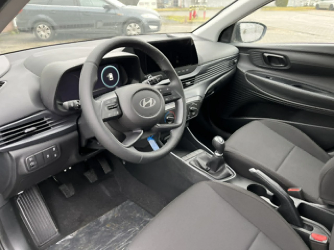 Hyundai i20 - Zdjęcie 8