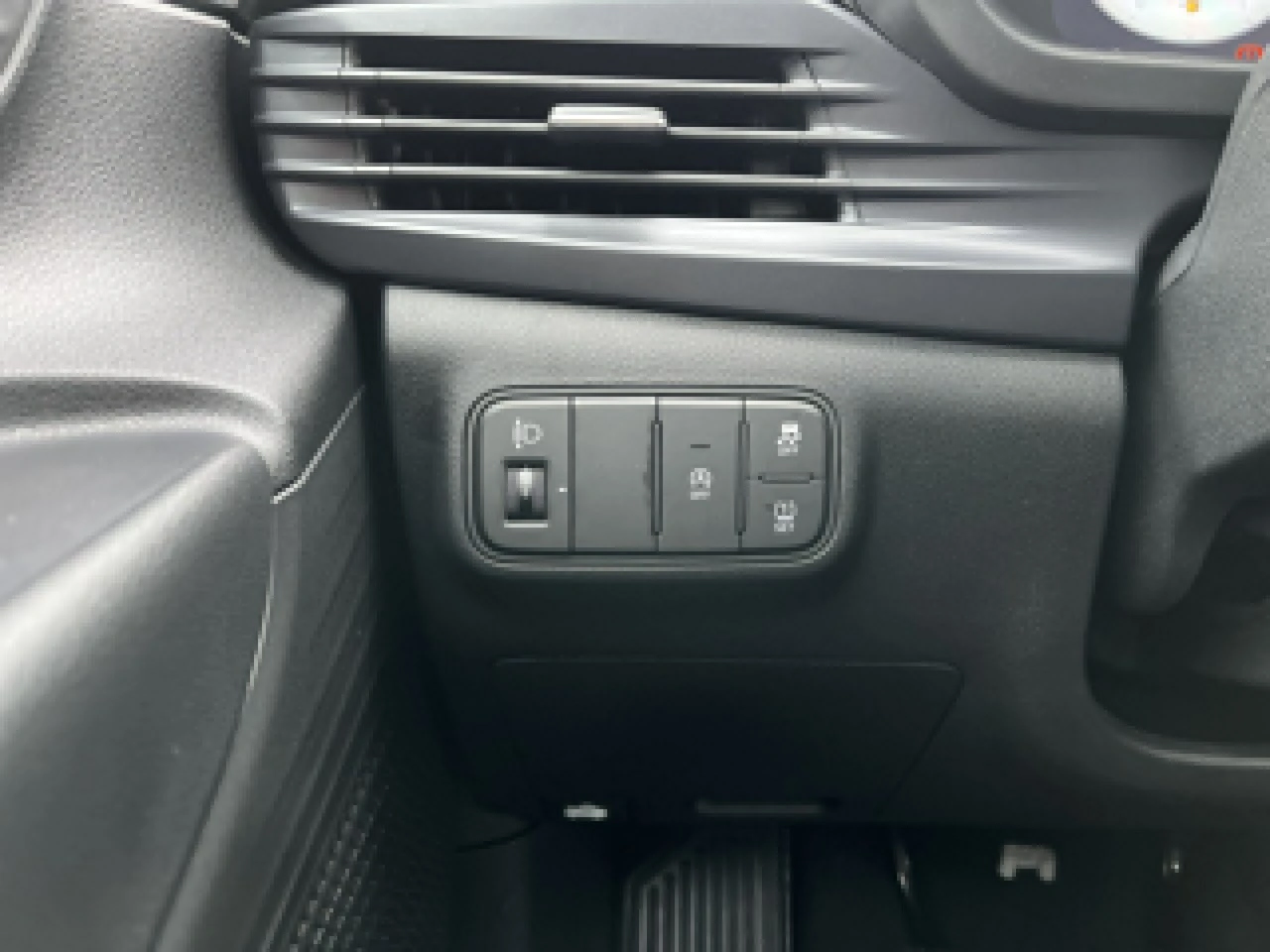 Hyundai i20 - Zdjęcie 19