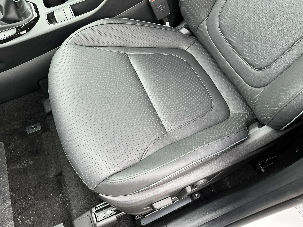 Hyundai Tucson - Zdjęcie 11