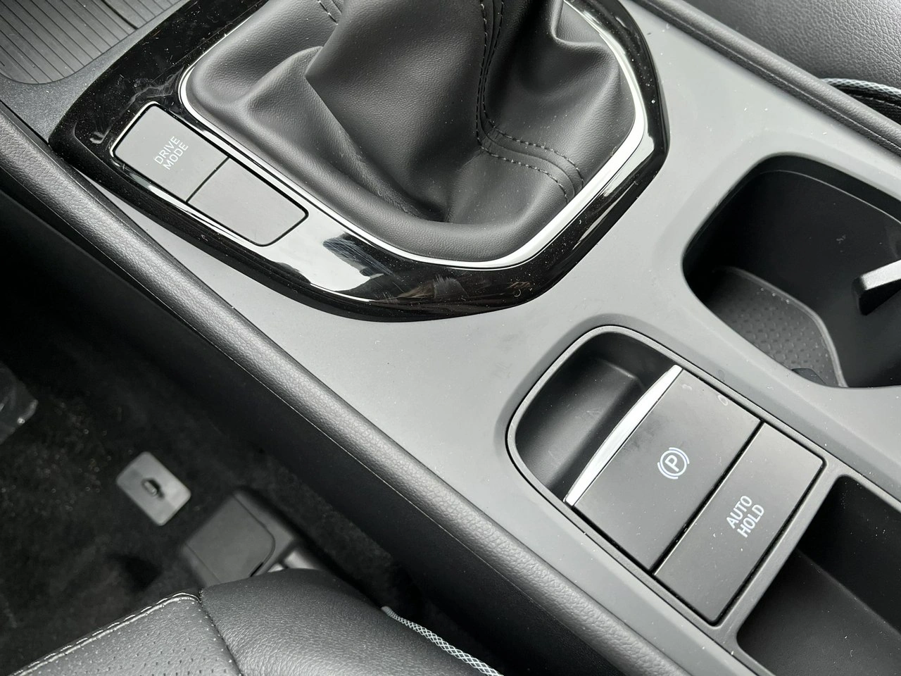 Hyundai Tucson - Zdjęcie 27