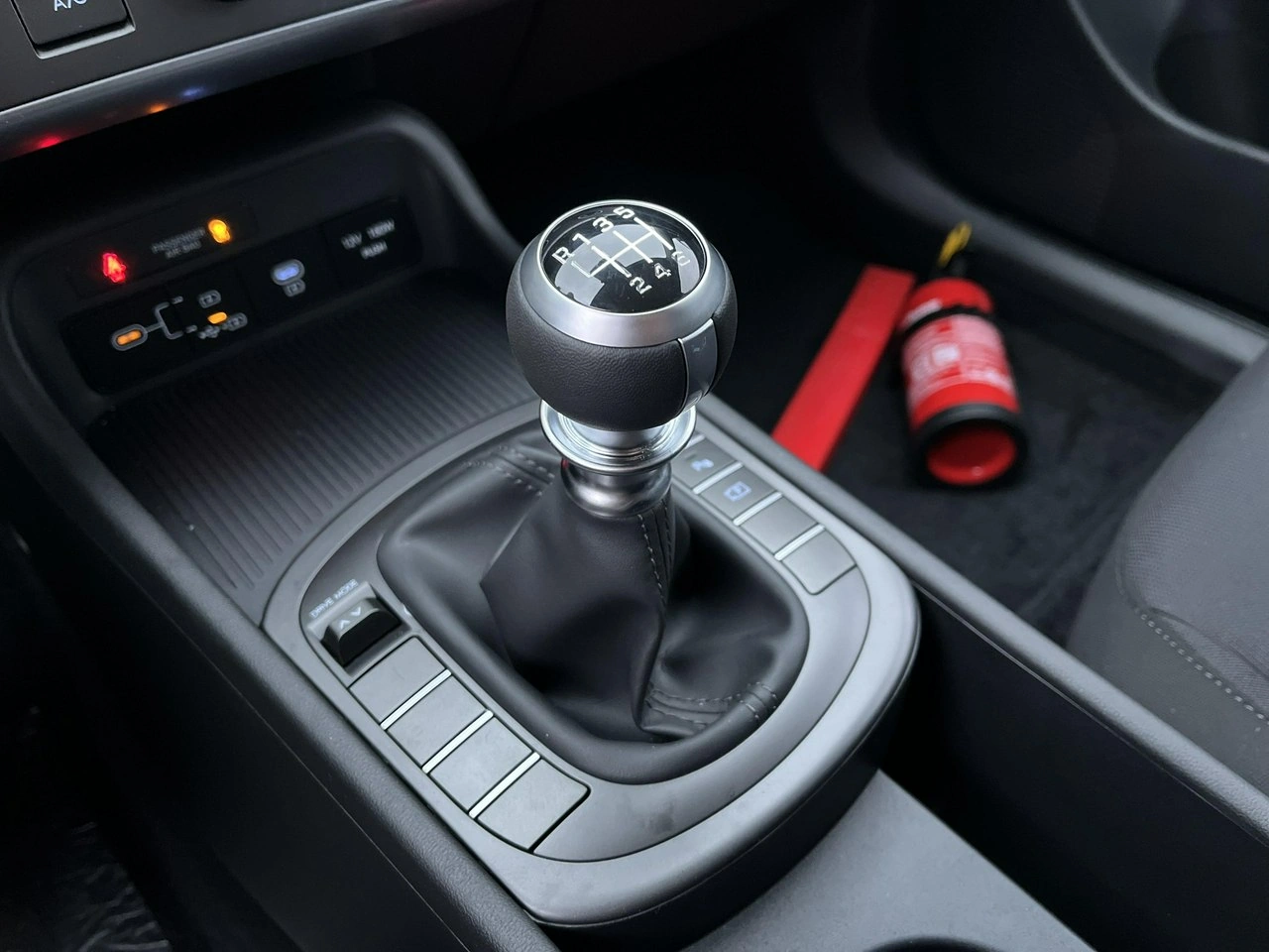 Hyundai Kona - Zdjęcie 14