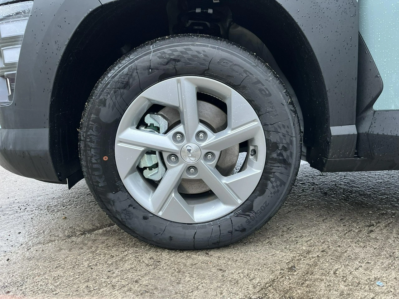 Hyundai Kona - Zdjęcie 17