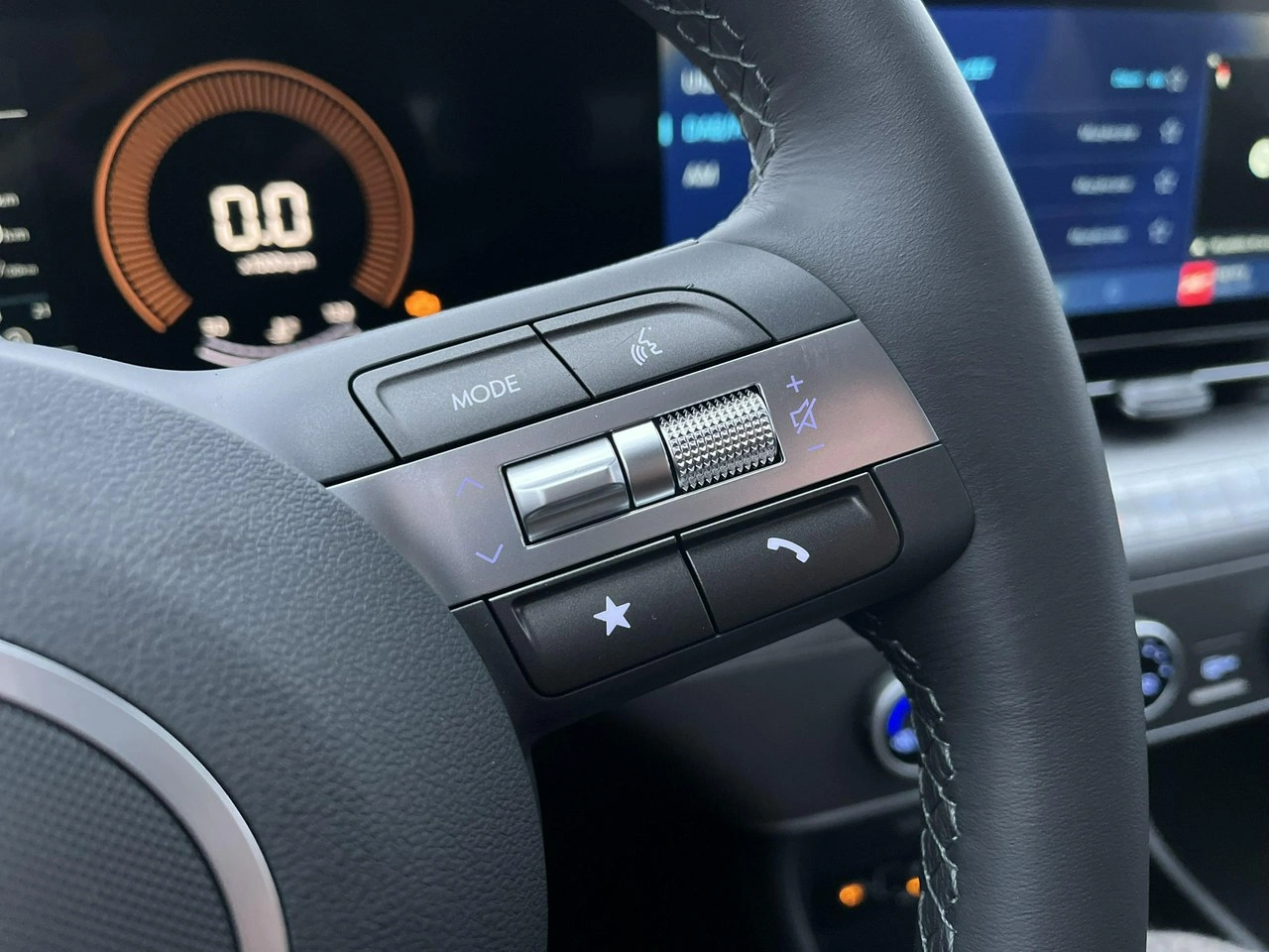 Hyundai Kona - Zdjęcie 21