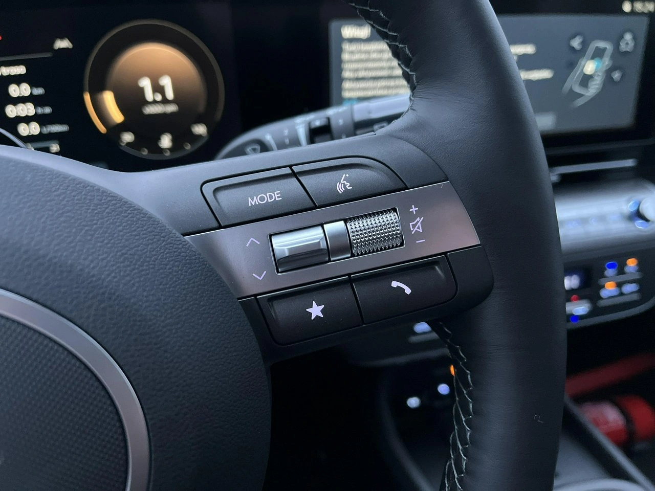 Hyundai Kona - Zdjęcie 21